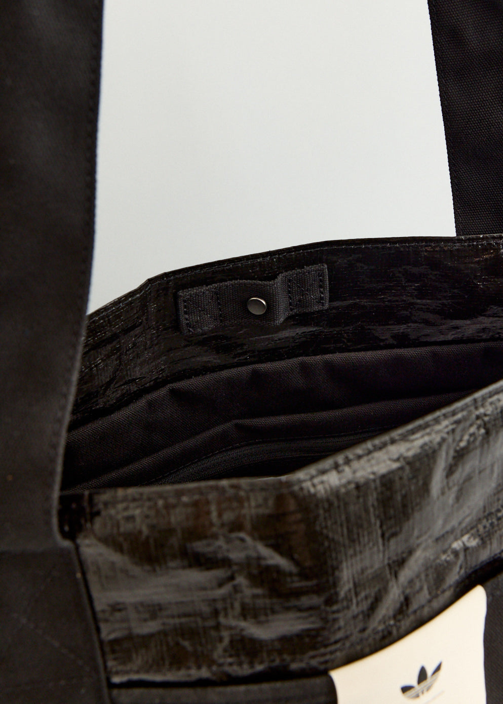 x Song for the Mute 006 Tote Bag