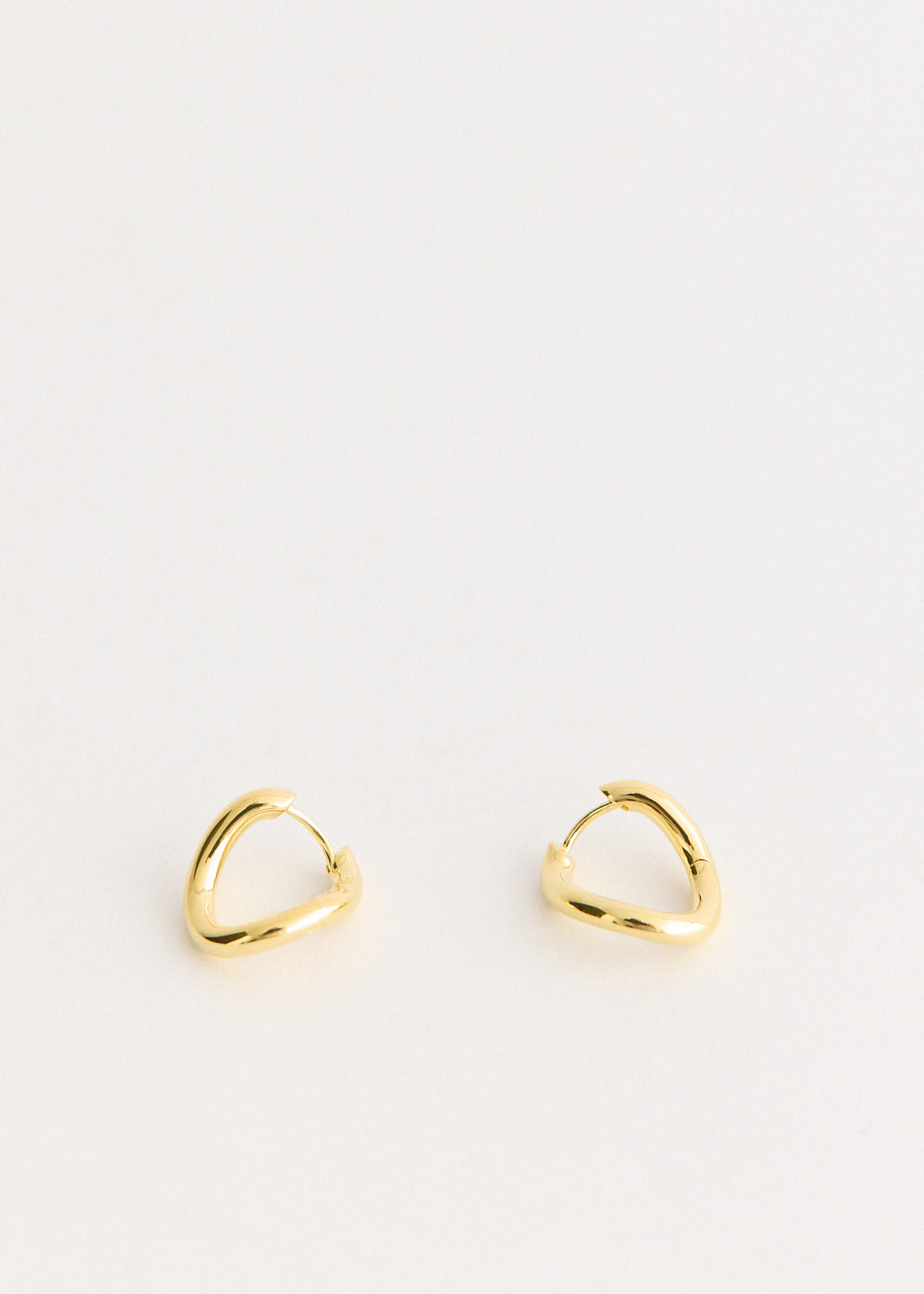 River Hoops Medium Gold