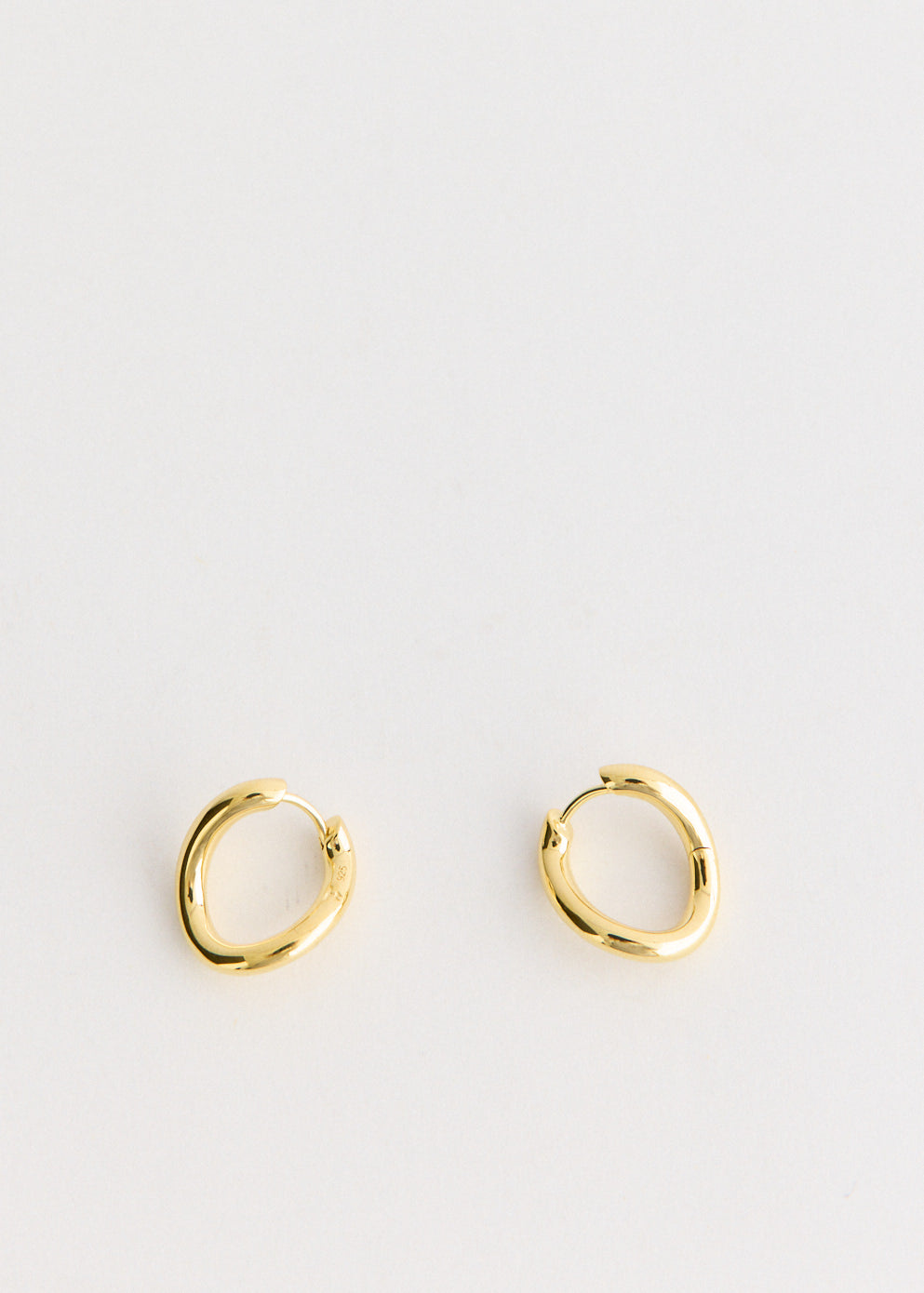 River Hoops Medium Gold