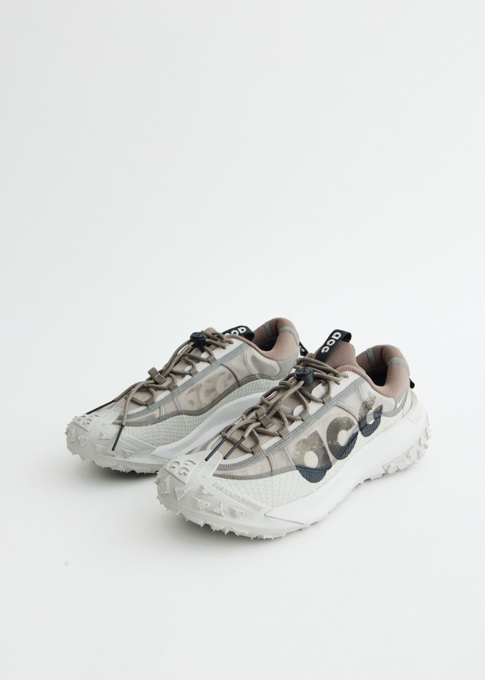 Nike-ACG-Mountain-Fly-2-Low-