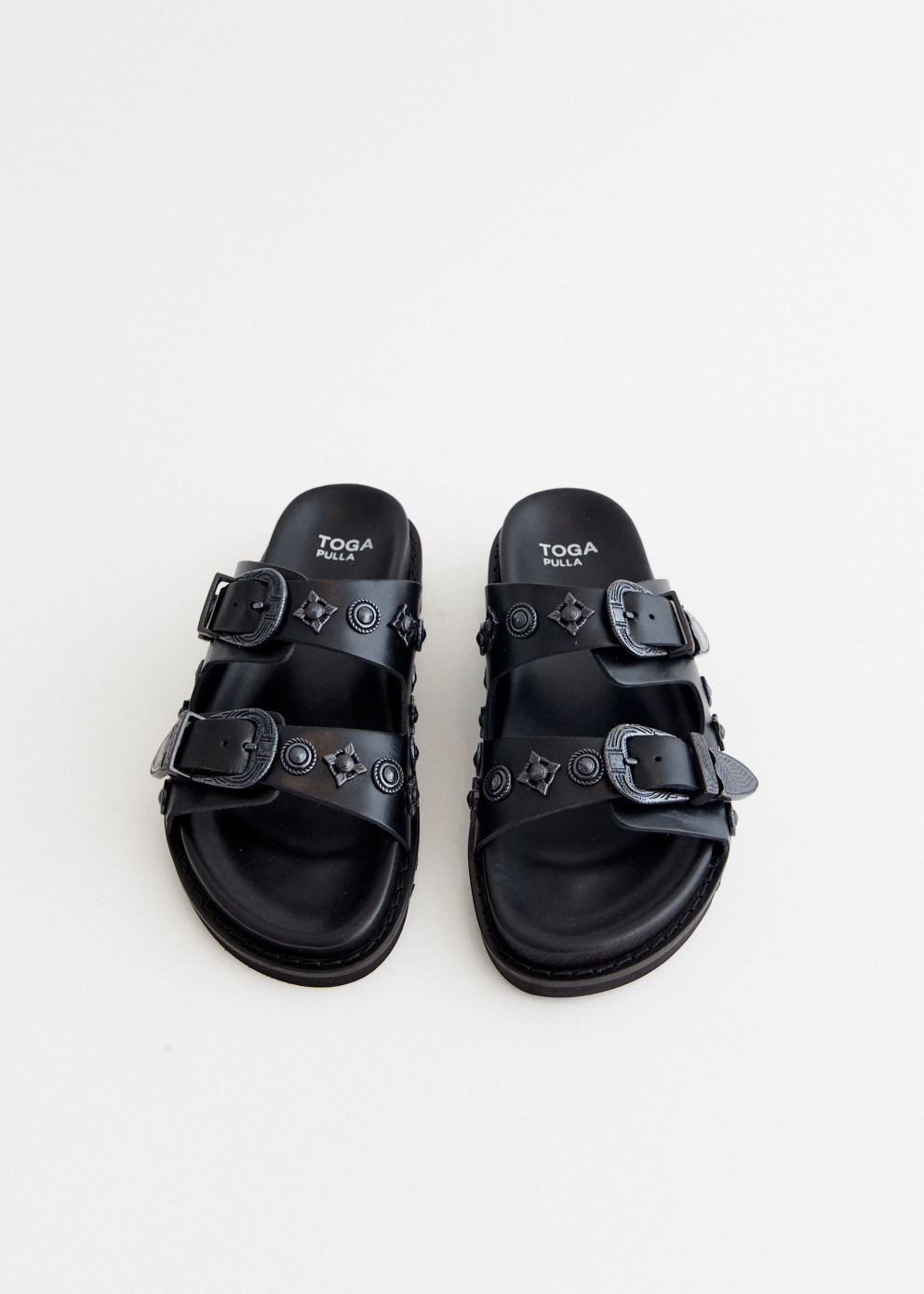 定価7万 TOGA BRAID LEATHER SANDALS 44 puffersandal1.png?v