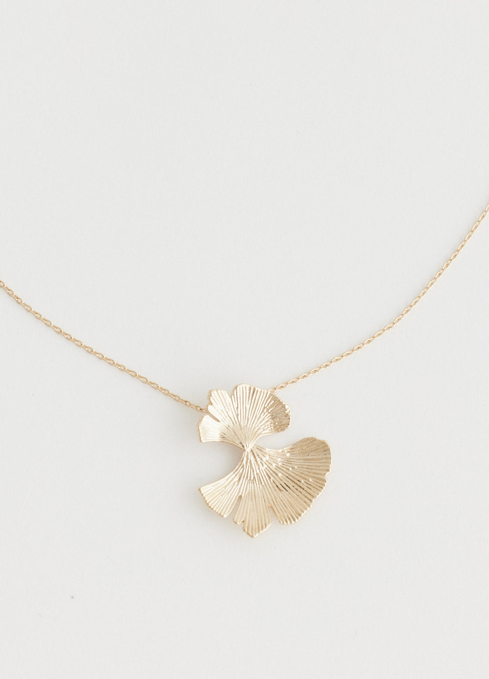 Ginkgo Pendant Necklace