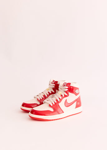 Air Jordan 1 Retro High OG 'University Red' Sneakers