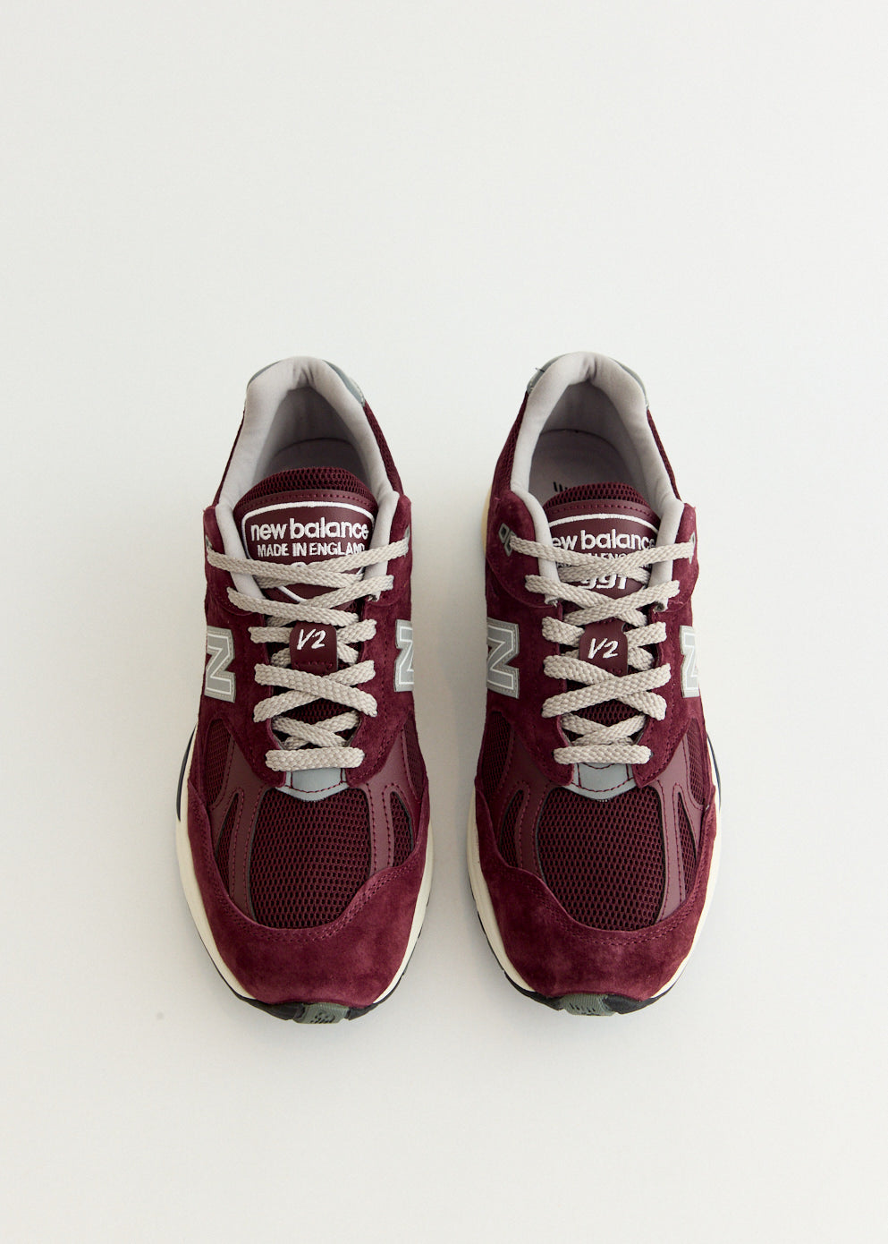 MADE in UK 991v2 'Catawba Grape' Sneakers