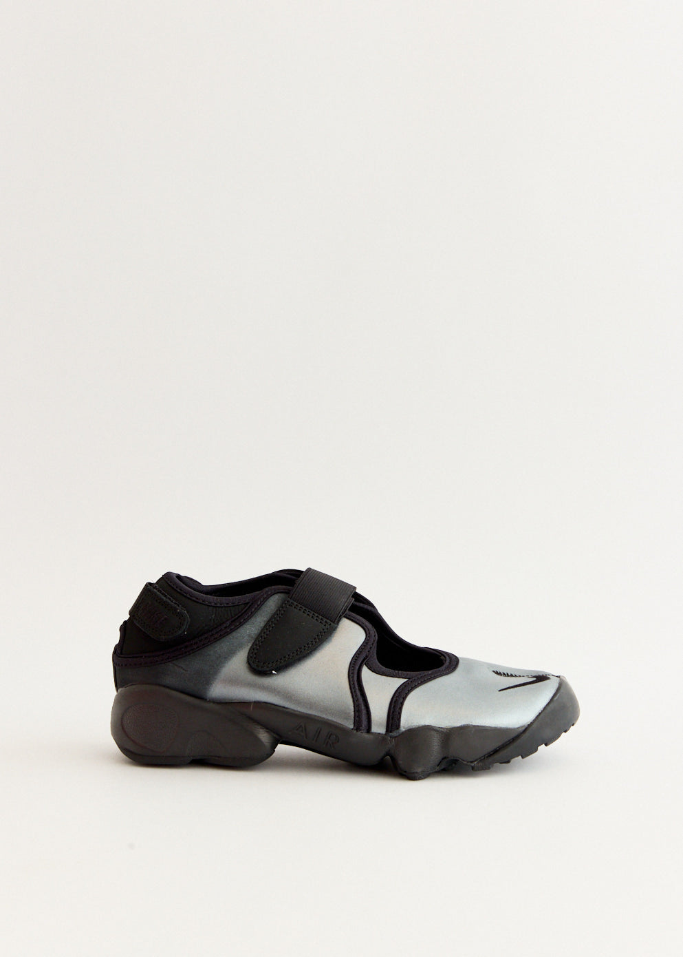 Women's Air Rift Breathe 'Metallic Silver Black' Sneakers