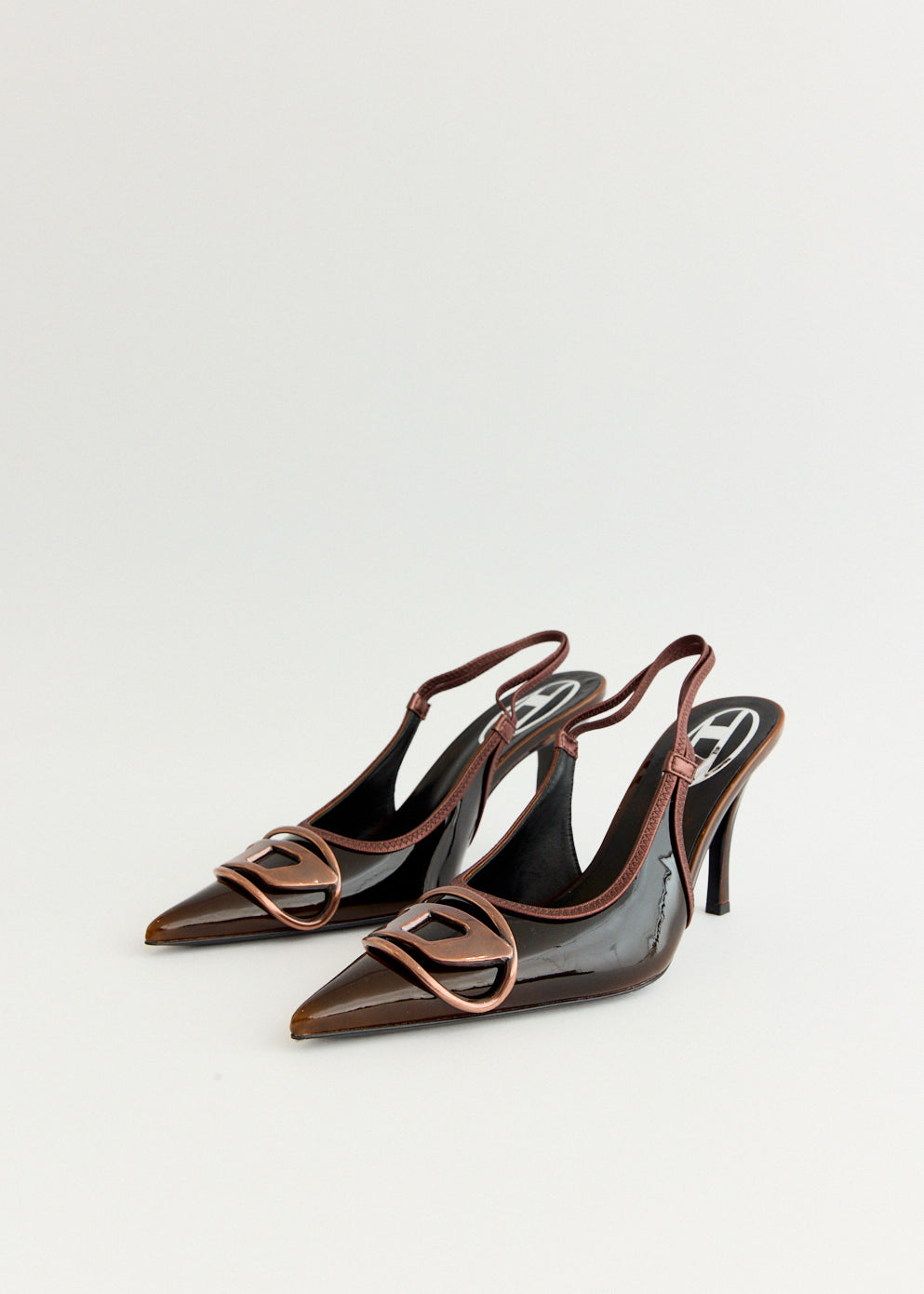 D-Venus SB Logo Pumps