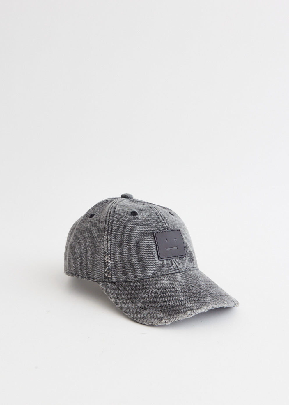 Cunov Canvas Distressed Cap