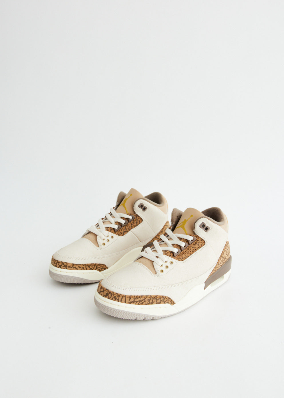 Air Jordan 3 Retro 'Palomino' Sneakers