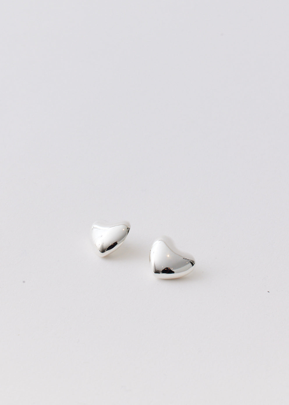 Small Voluptuous Heart Earrings