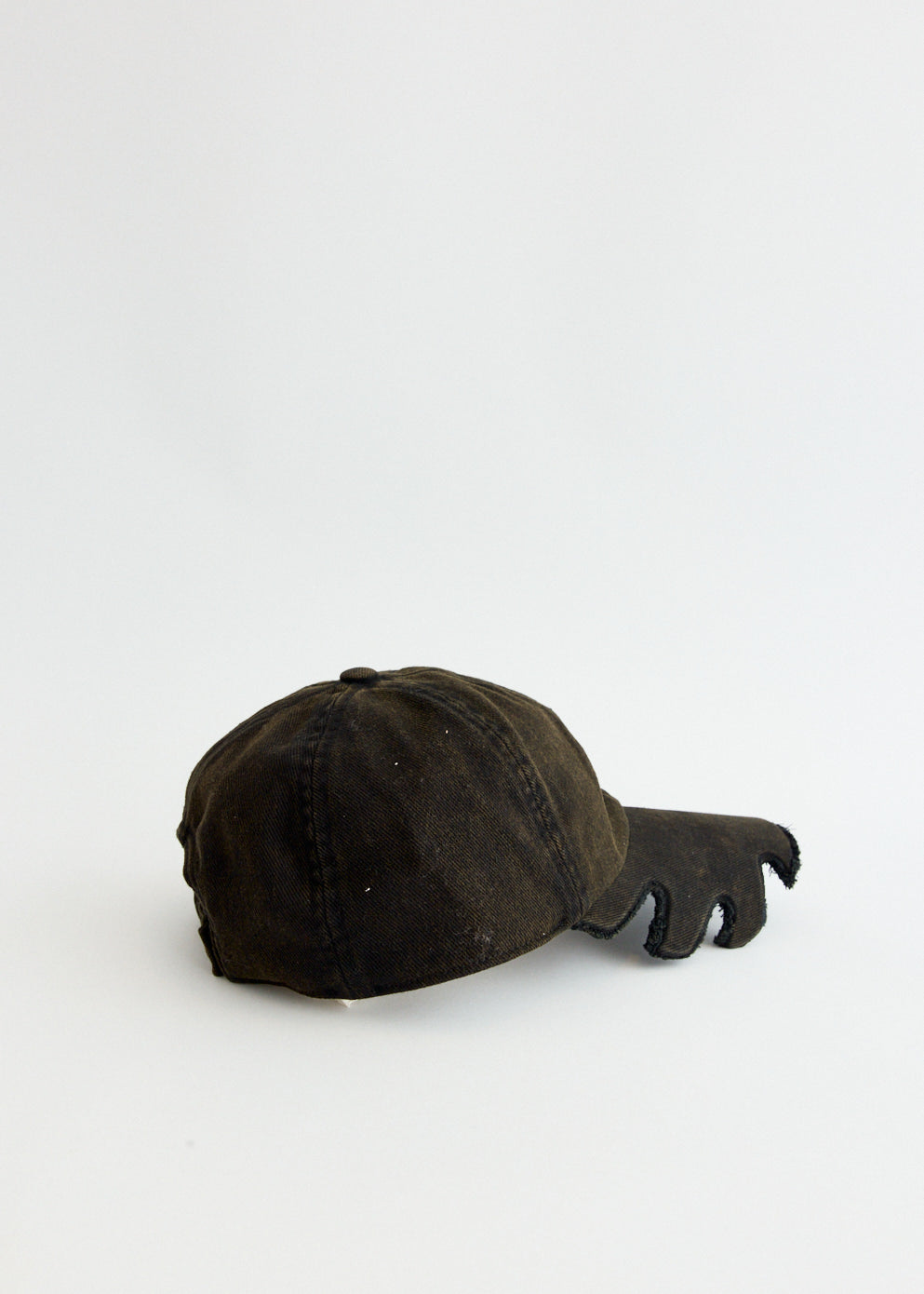 x Avavav Slashed Cap