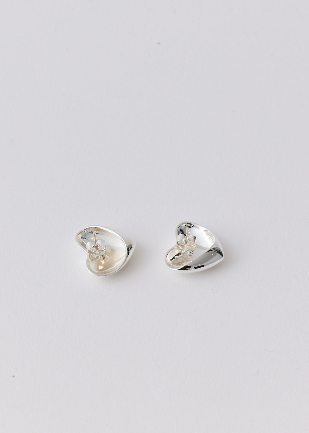 Small Voluptuous Heart Earrings