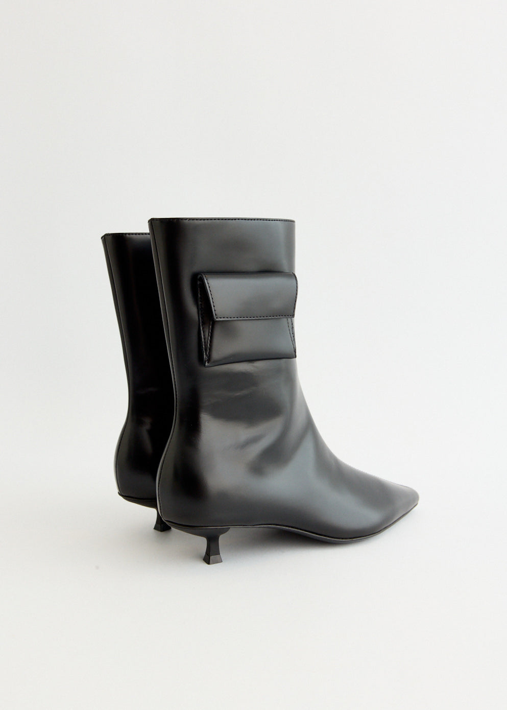Petit Pouch Boot