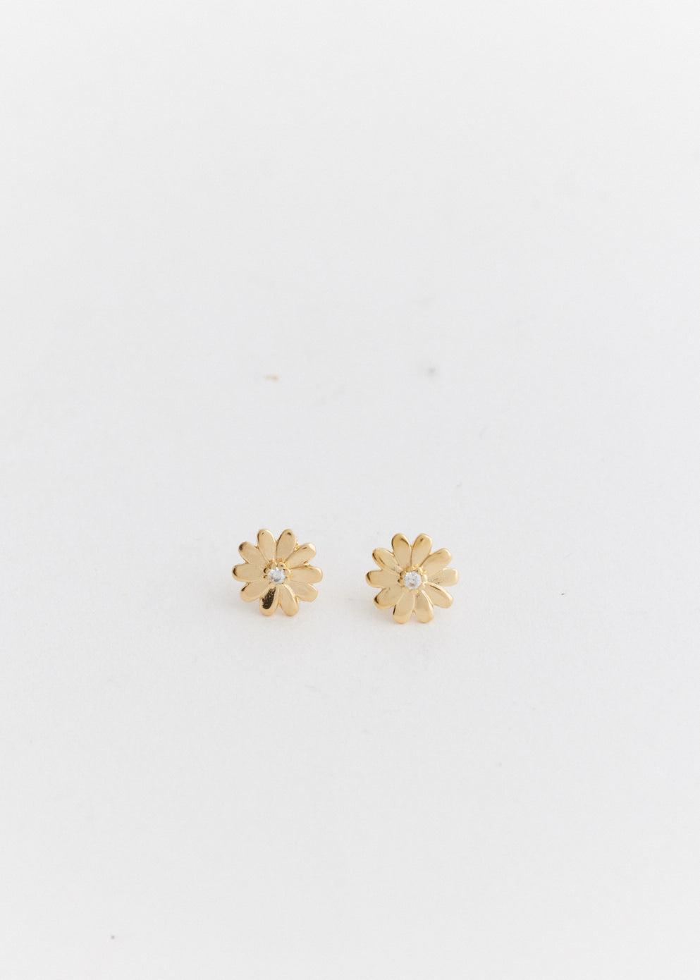 Cassandra Studs