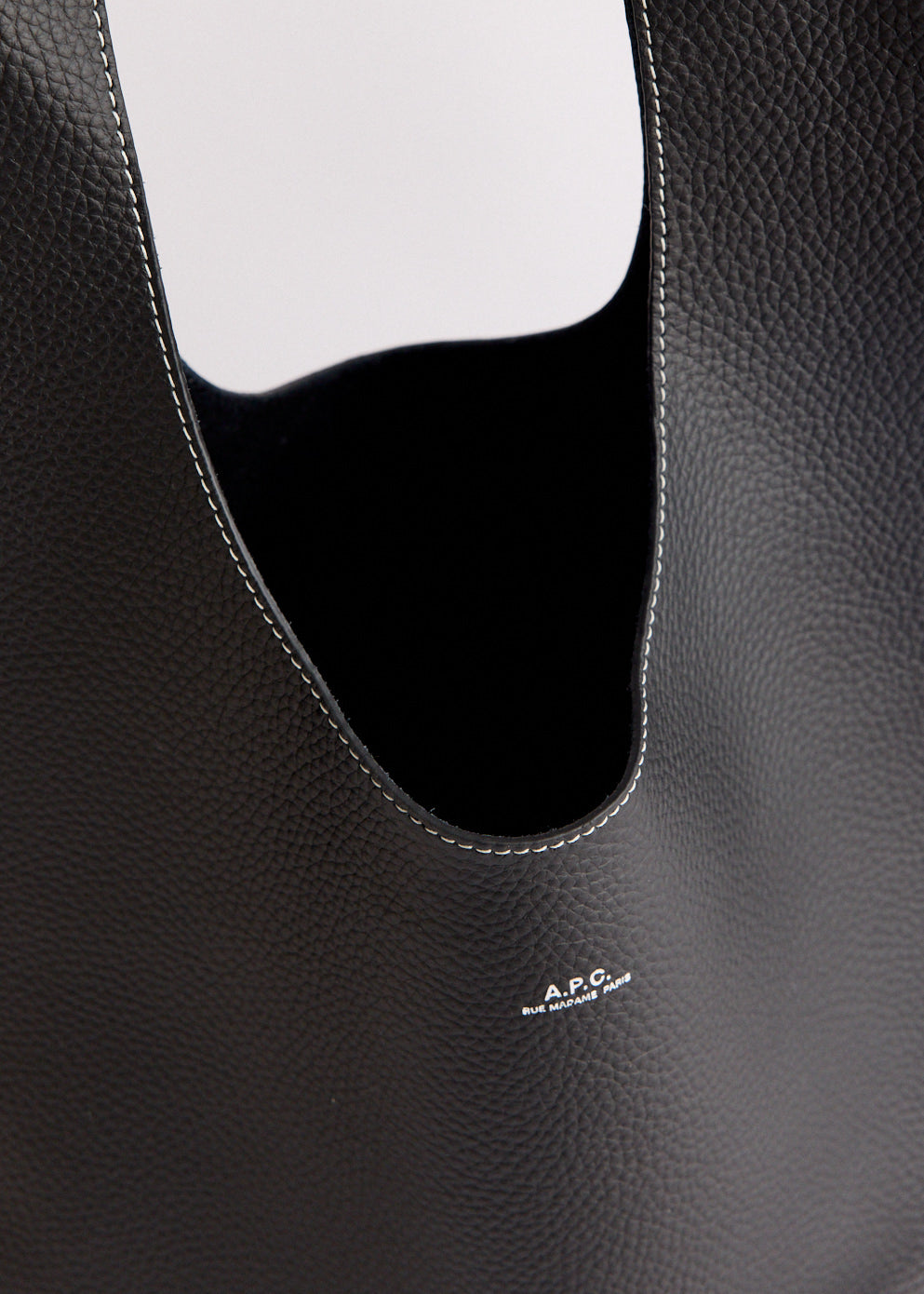 Neige Clou Bag