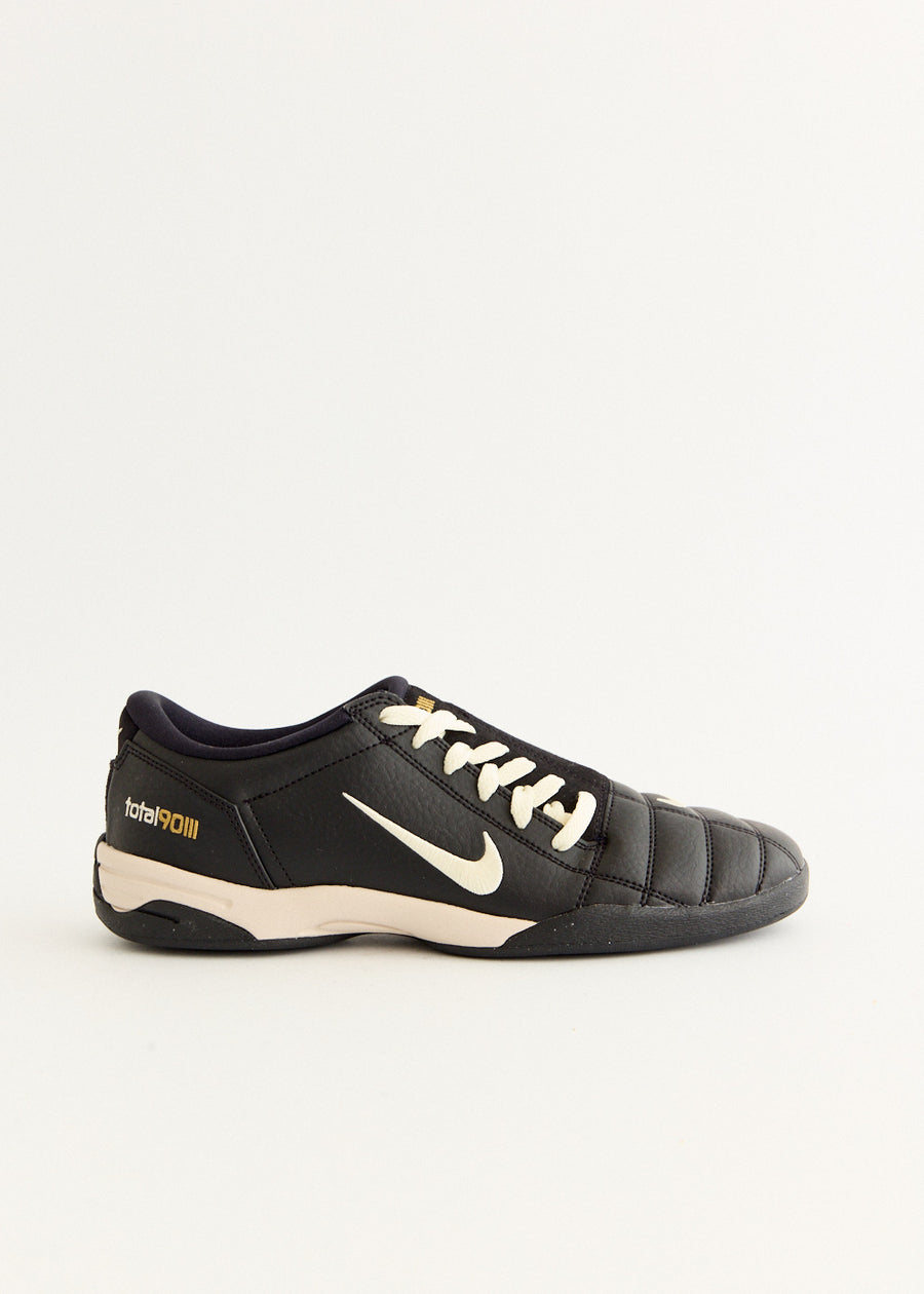 Total 90 'Black' Sneakers