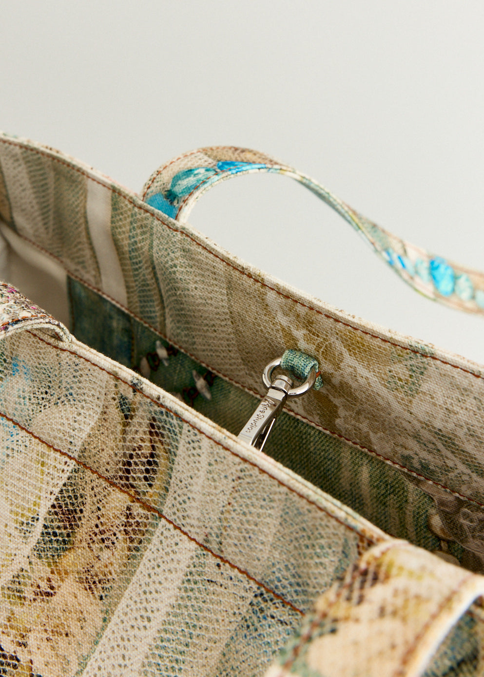 Logo Shoulder Tote Bag