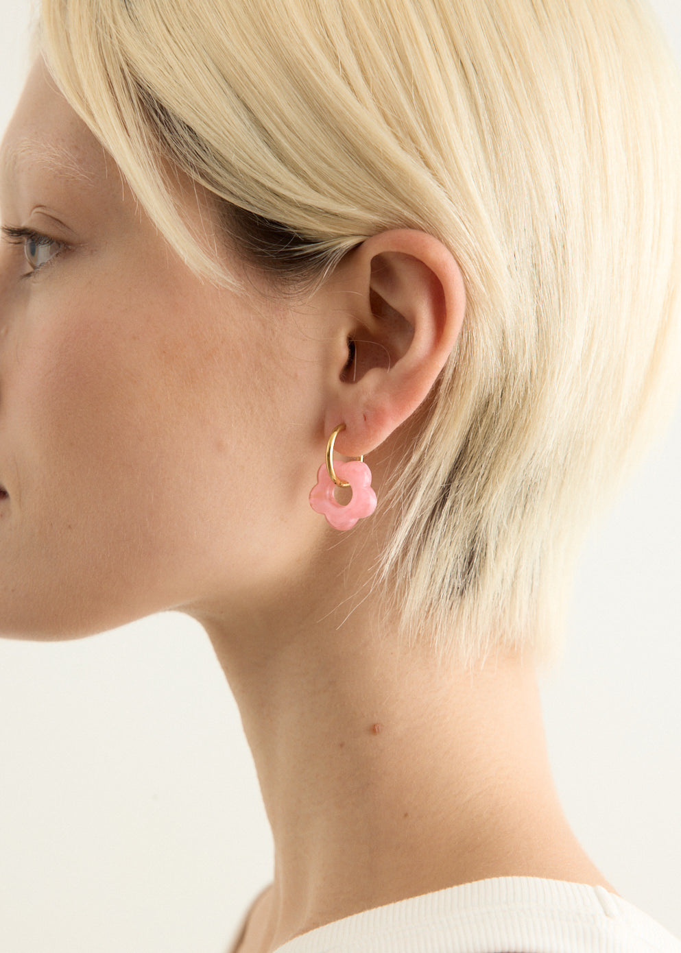 Medium Hoop And Resin Flower Earrings