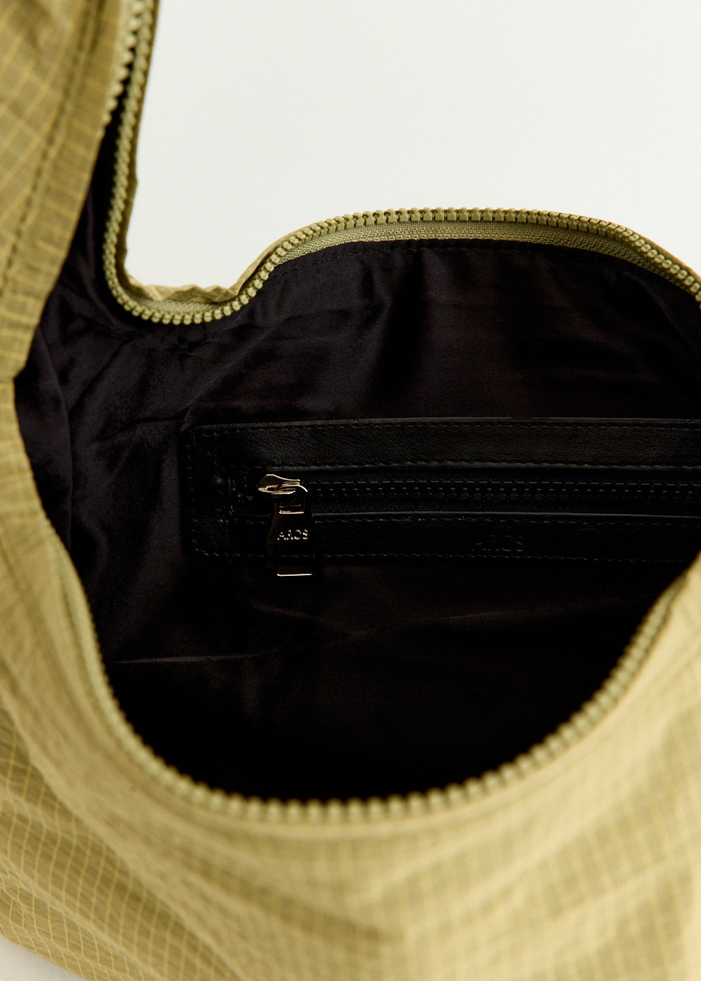 Little Hey Sling Bag