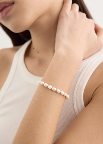 Medium Beads Freshwater Pearls Bracelet
