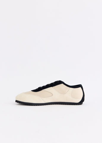 Adams Low Sneakers