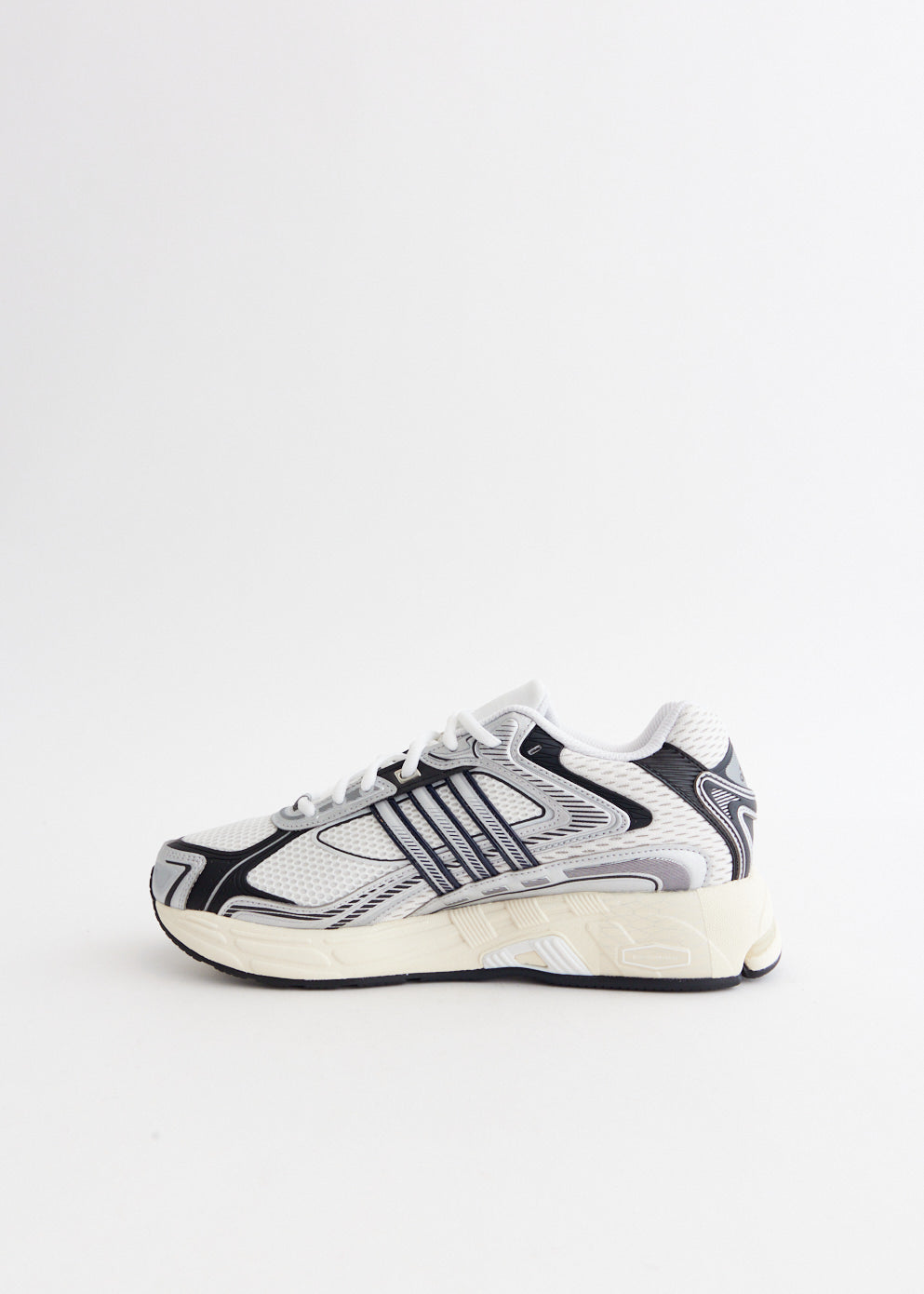 Response CL Sneakers