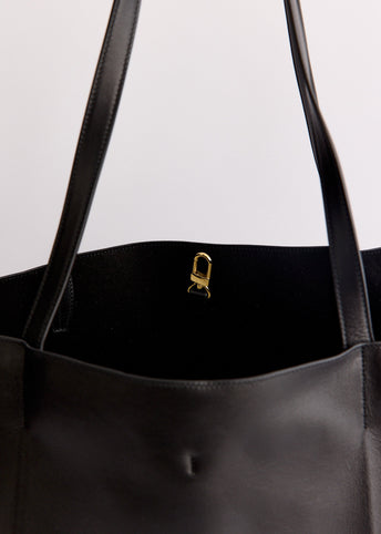 Roam Leather Tote