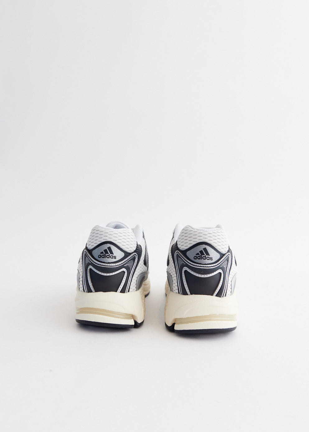 Response CL Sneakers