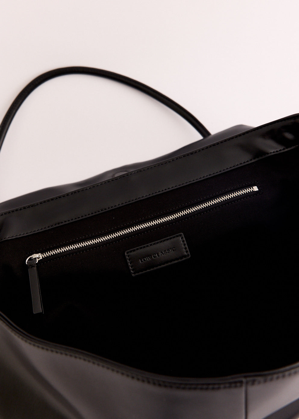 Haricot Flap Mini Bag