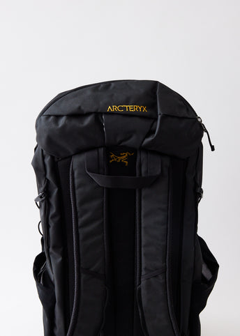 【未使用品】ARC'TERYX MANTIS 20 BACKPACK　ブラック Arc'teryx Mantis 20 Backpack Black / FEDEX | eBay