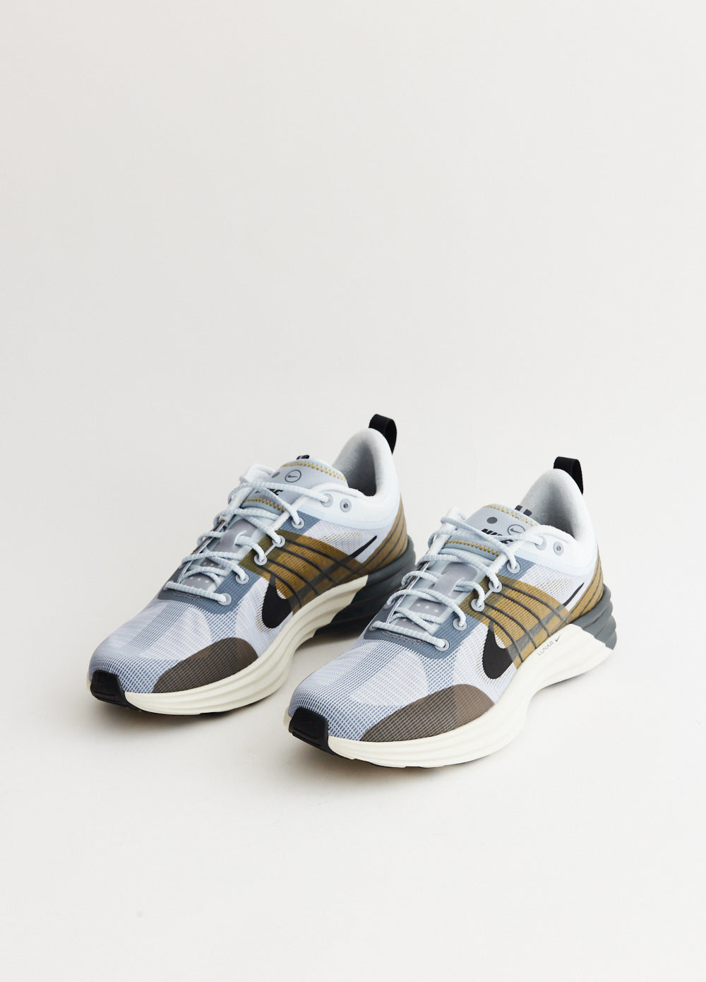 Lunar Roam 'Platinum Tint Desert Moss' Sneakers