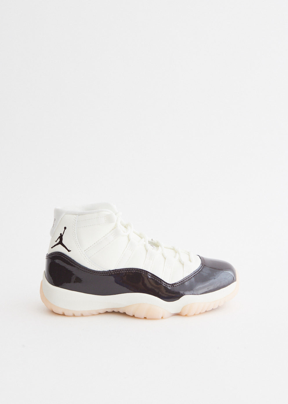 Women's Air Jordan 11 'Neapolitan' Sneakers