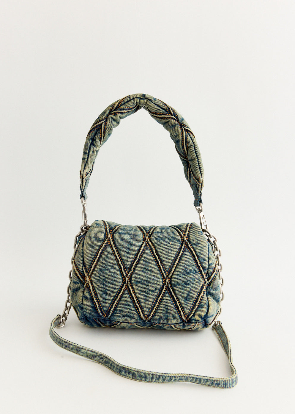 Charm-D Shoulder Bag