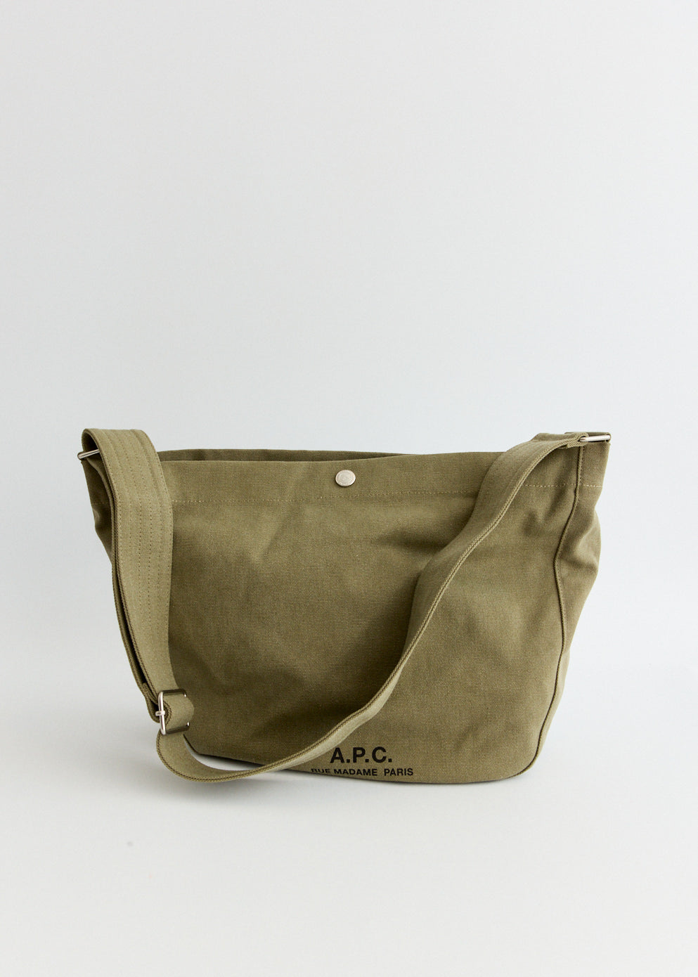 ★A.P.C.★ Vesace Journal Crossbody Khaki PSAJZM61939JAA PSA Journal satchel | Recycled canvas | A.P.C. Accessories