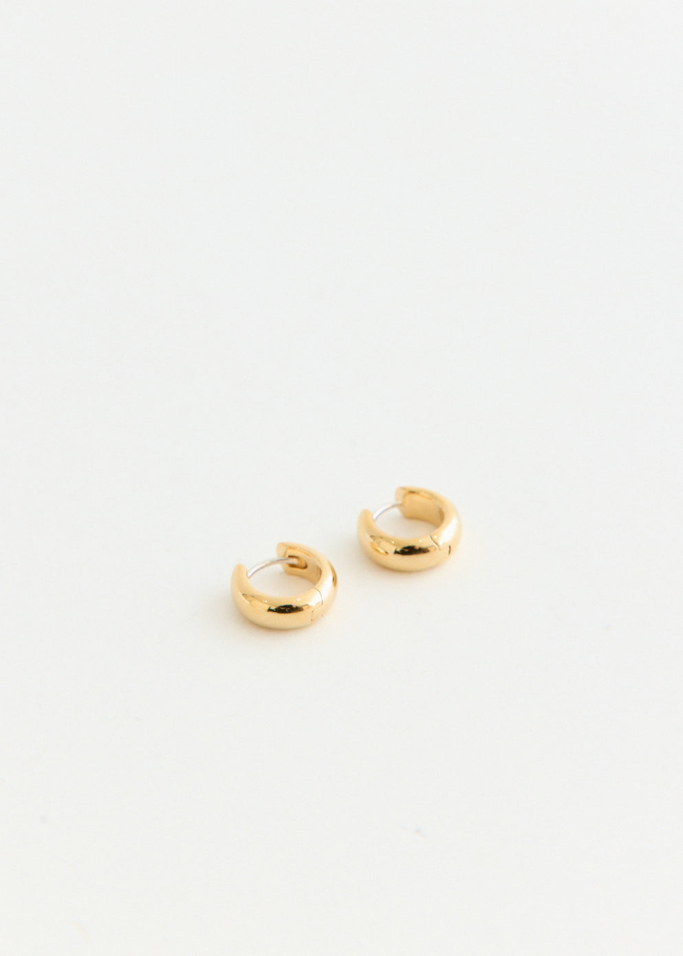 Volume One Touch Earring Small