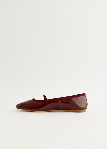 Swan Ballet Flats