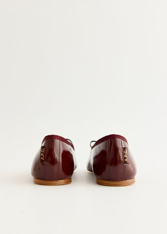 Swan Ballet Flats