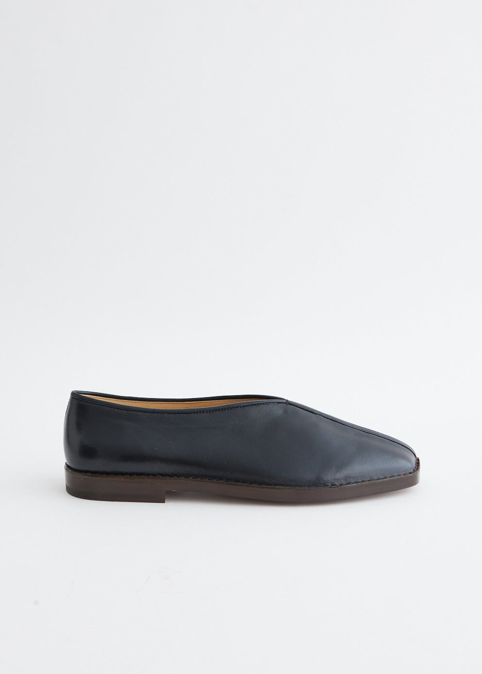 Flat Piped Slippers