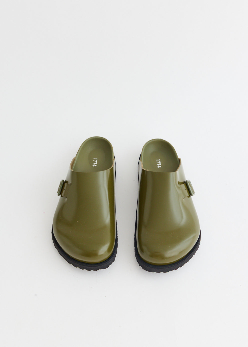 Niamey Shiny Leather Regular Sandals