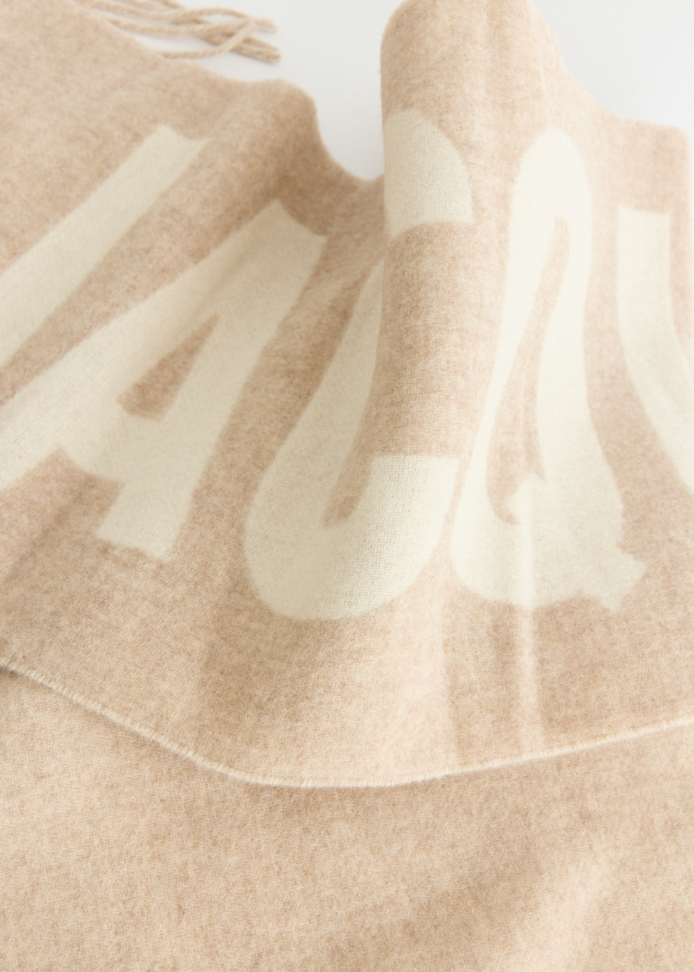 L'echarpe Jacquemus Scarf