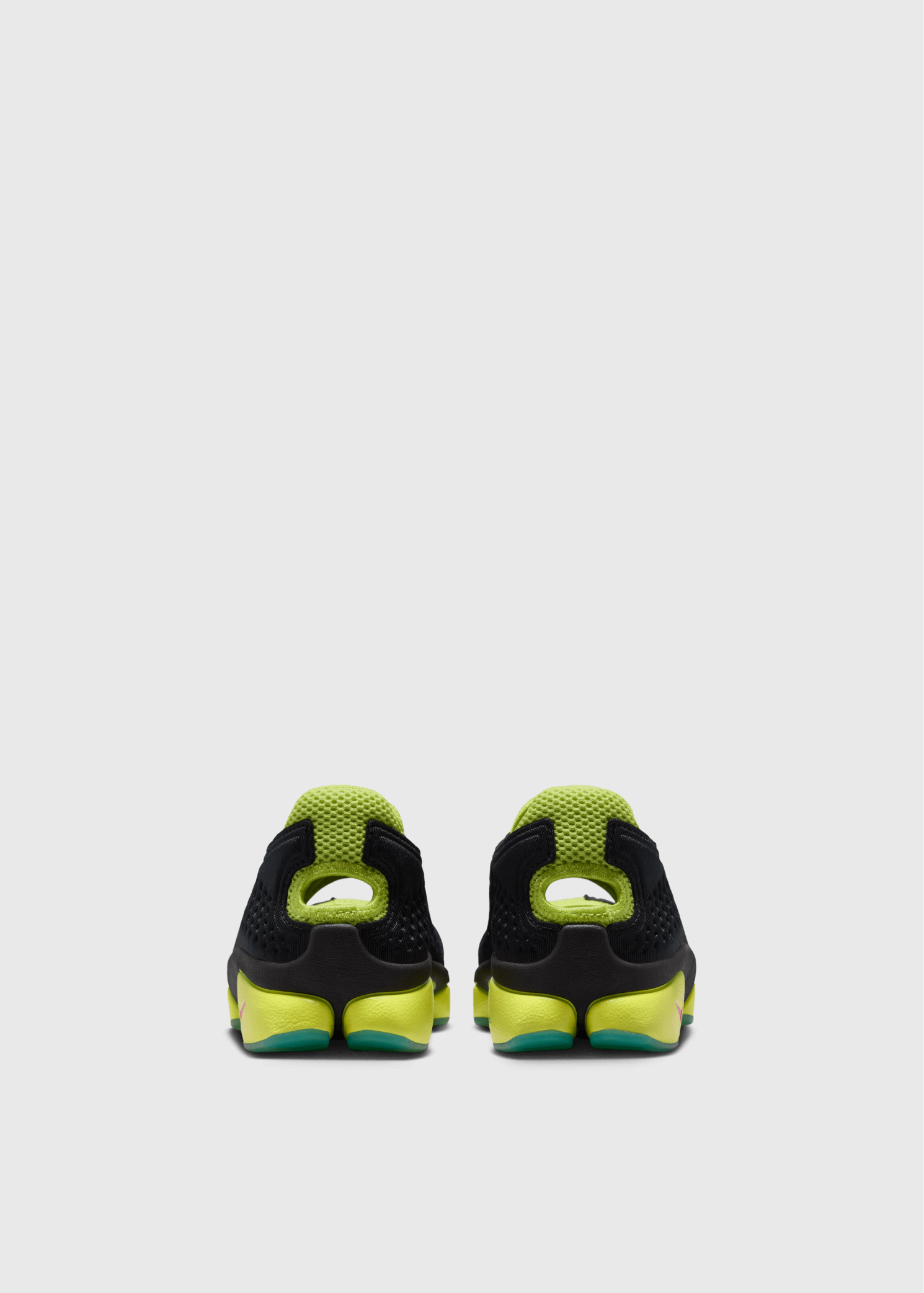 x MoMA Women's Air Rift 2 'Black Light Fuchsia' Sneakers