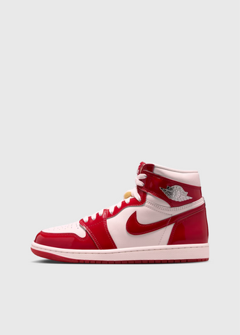 Air Jordan 1 Retro High OG 'University Red' Sneakers
