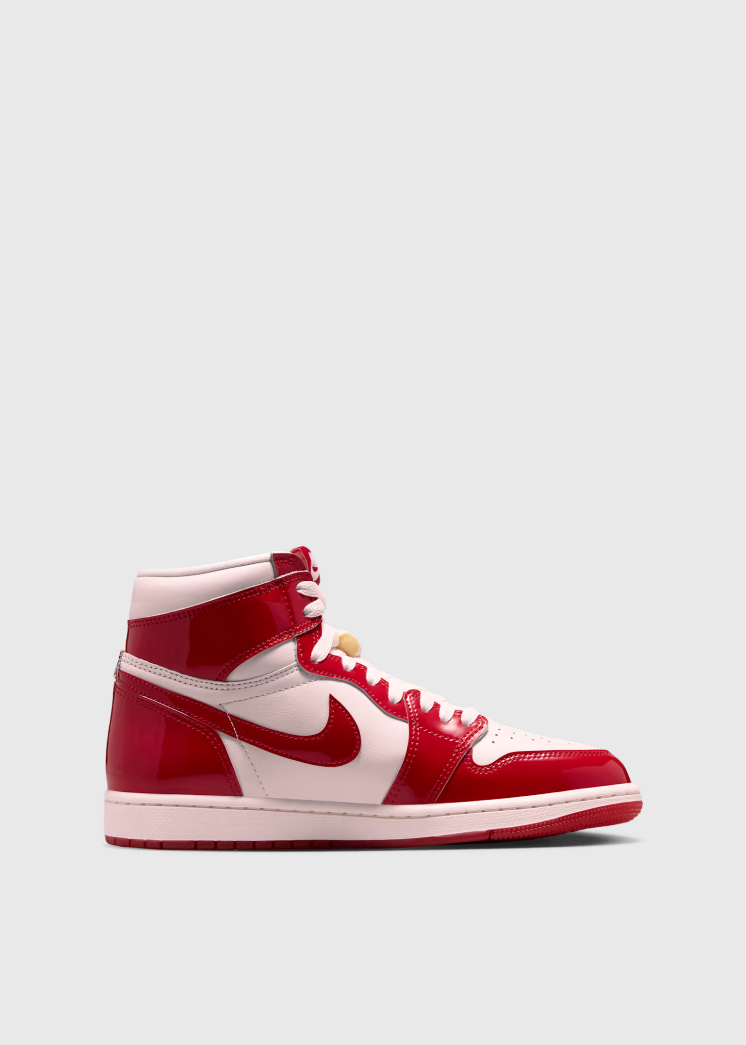 Air Jordan 1 Retro High OG 'University Red' Sneakers