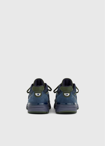 MADE in USA 990v4 'Navy' Sneakers