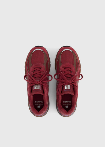 MADE in USA 990v4 'Monarch Burgundy' Sneakers