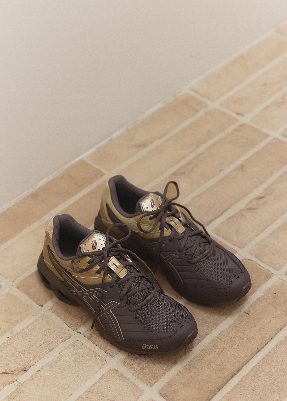 Gel-Kinetic FR 'Cocoa Powder Champage' Sneakers