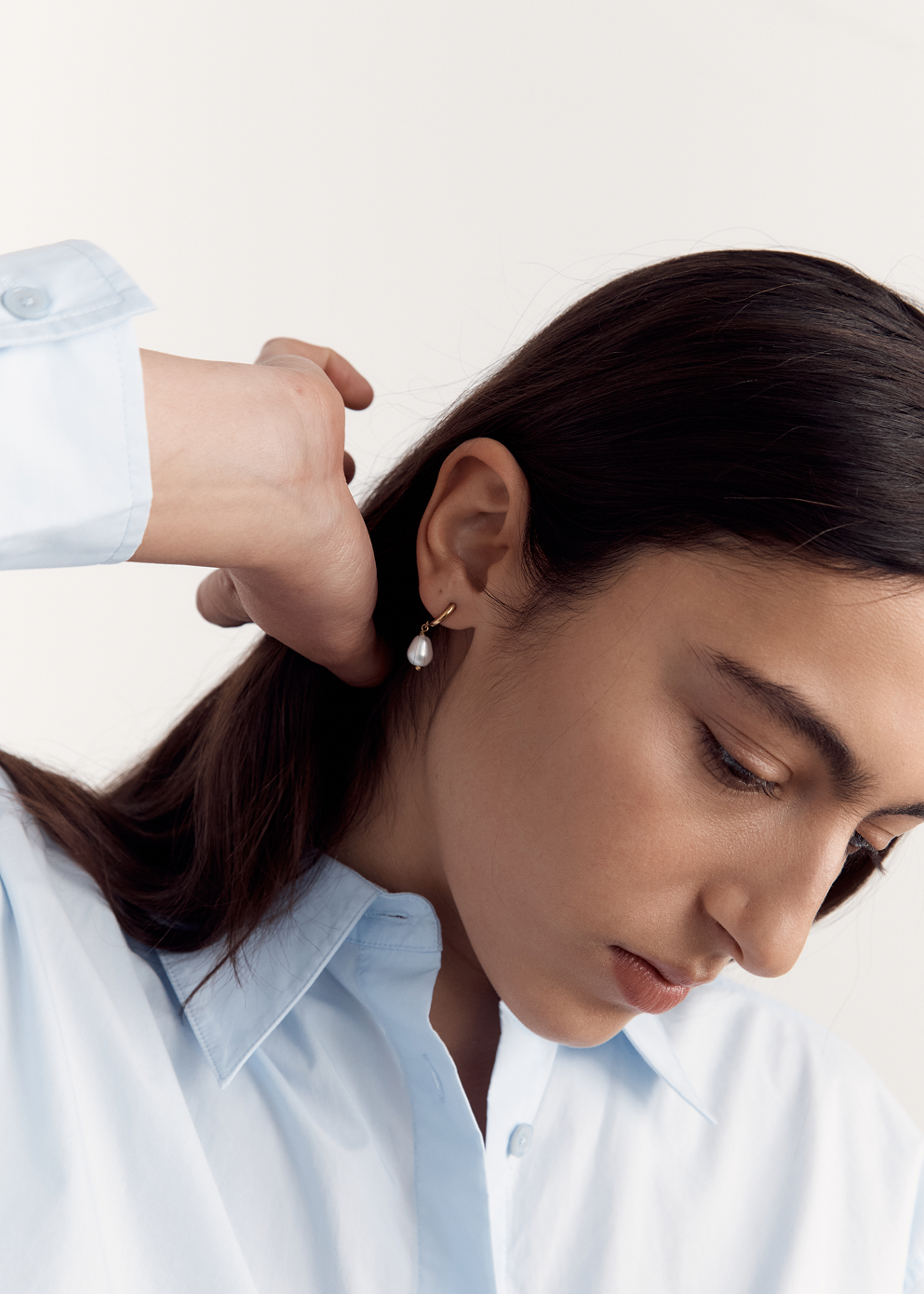 Liya Dangling Earrings