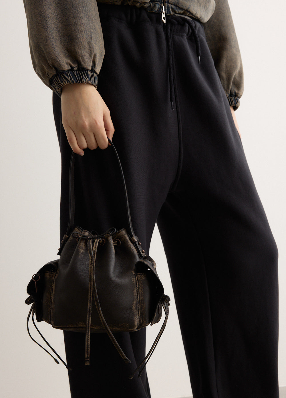 Multipocket Mini Bucket Bag