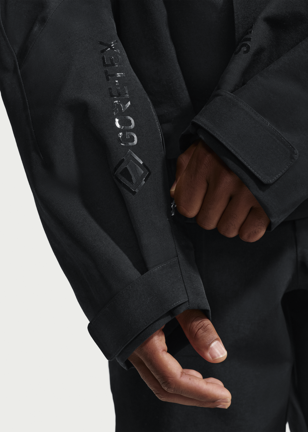 x Jacquemus GORE-TEX 2-in-1 Jacket