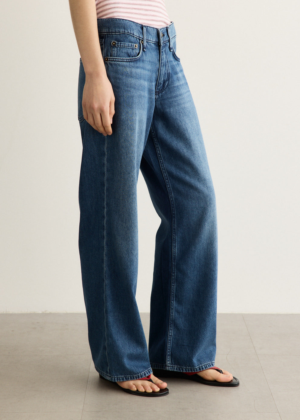Saige Ankle Straight Jeans