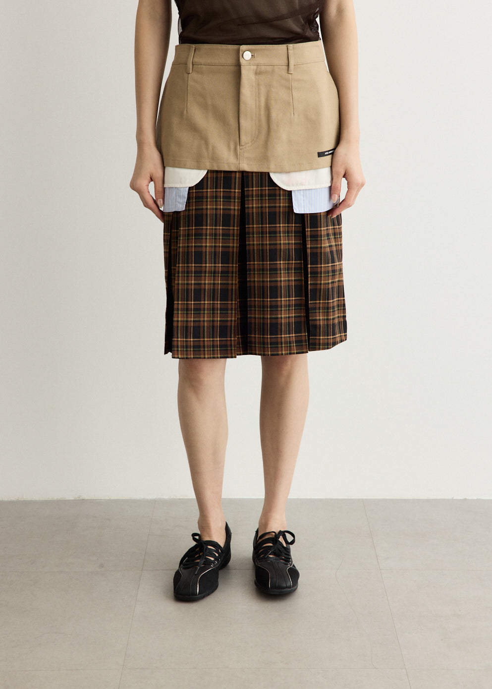 Double Layered Pleats Skirt